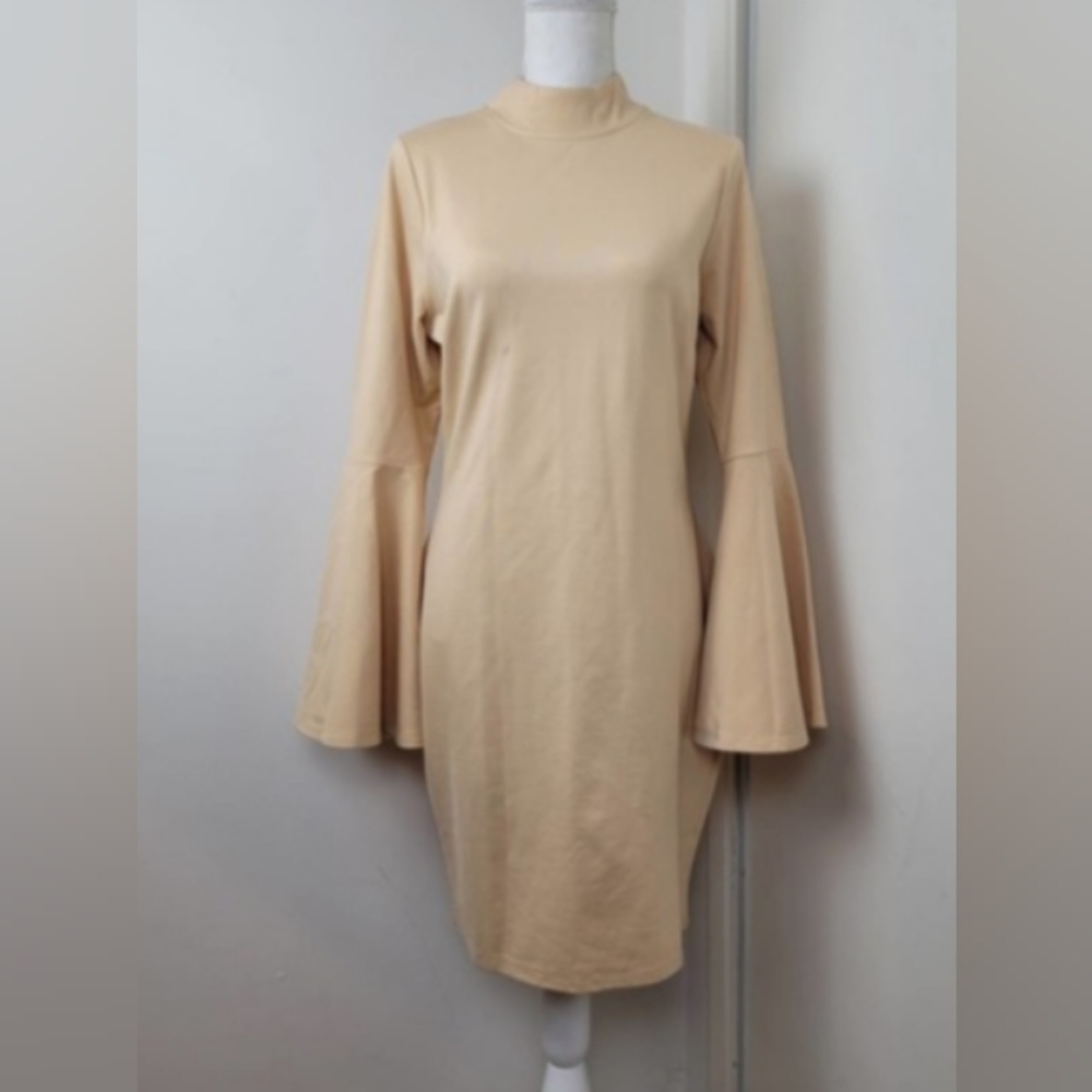 Venus Bell Sleeved Cream/Almost Yellow Zipper Back Dress Mid Thigh